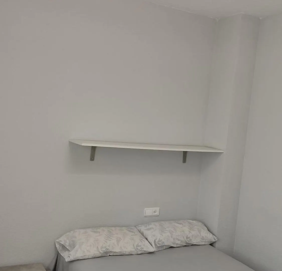 Homestay Habitacion Doble Con Bano Privado En Casa Clara Cordoba Spain