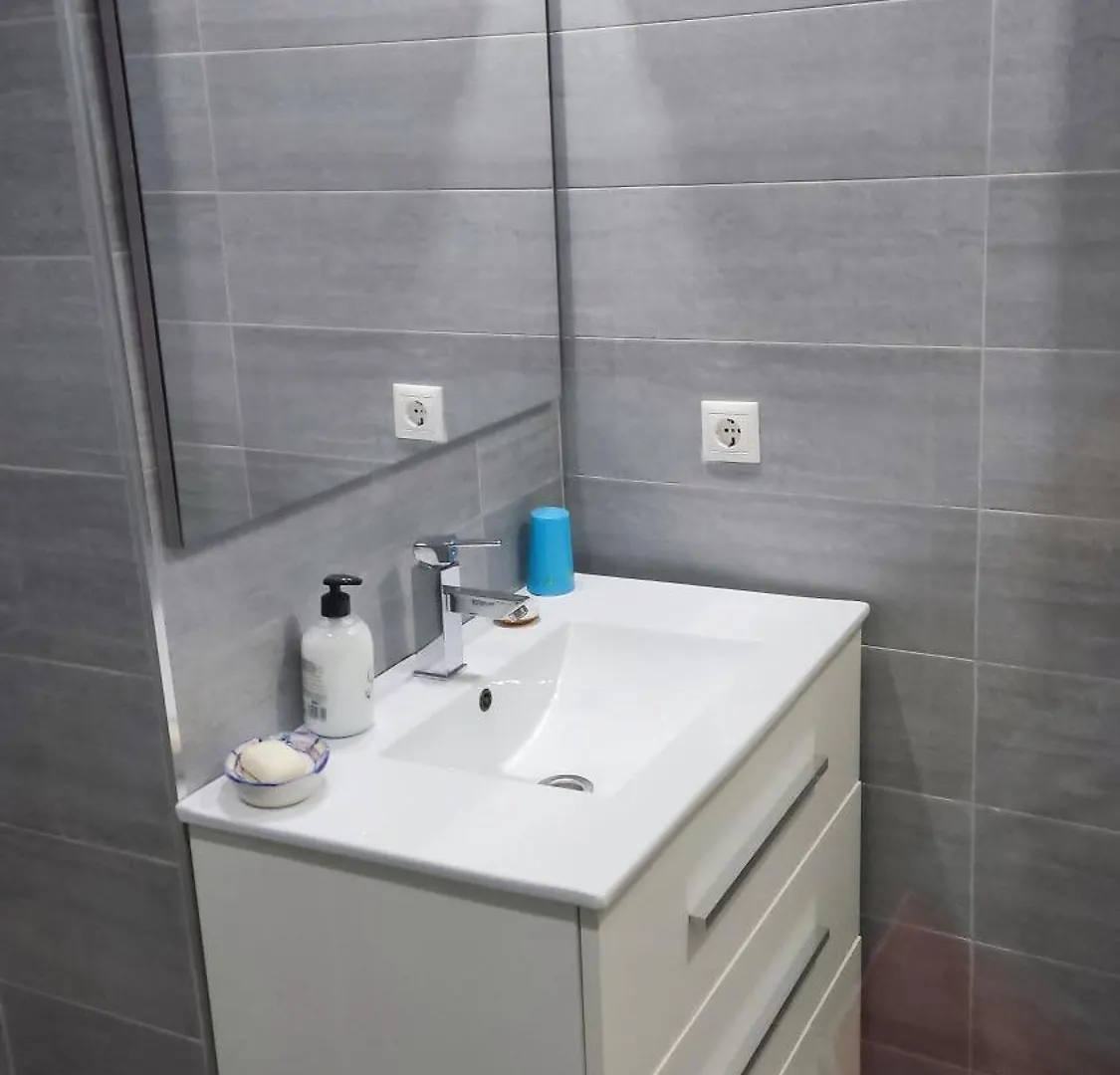 Habitacion Doble Con Bano Privado En Casa Clara Cordoba Homestay